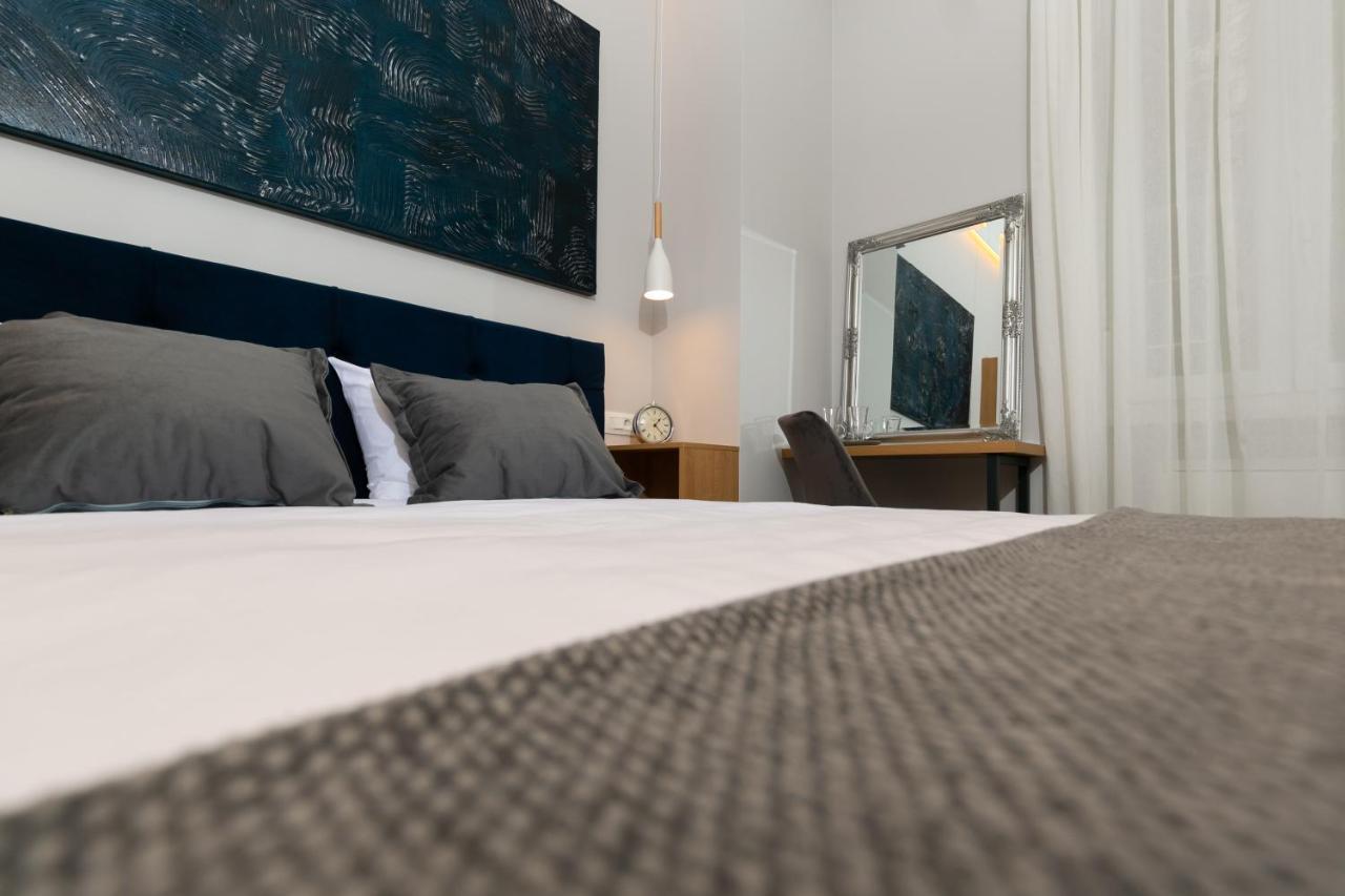 Harbour Residence Rooms Rijeka Exterior photo